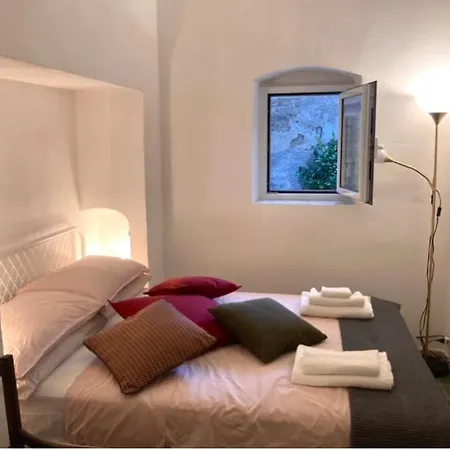 Daire Corte Costanzo Bari